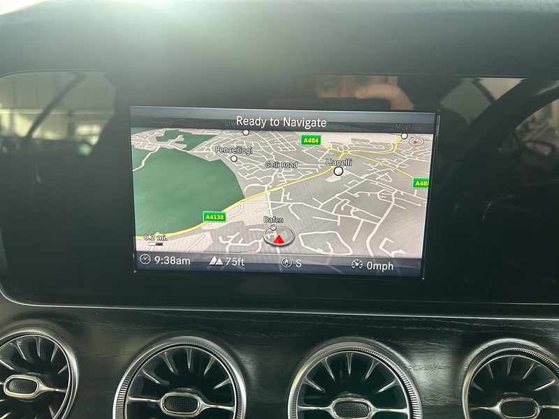 Mercedes-Benz E Class 2.0 E220d AMG Line Coupe 2dr Diesel G-Tronic+ Euro 6 (s/s) (194 ps) - U10764