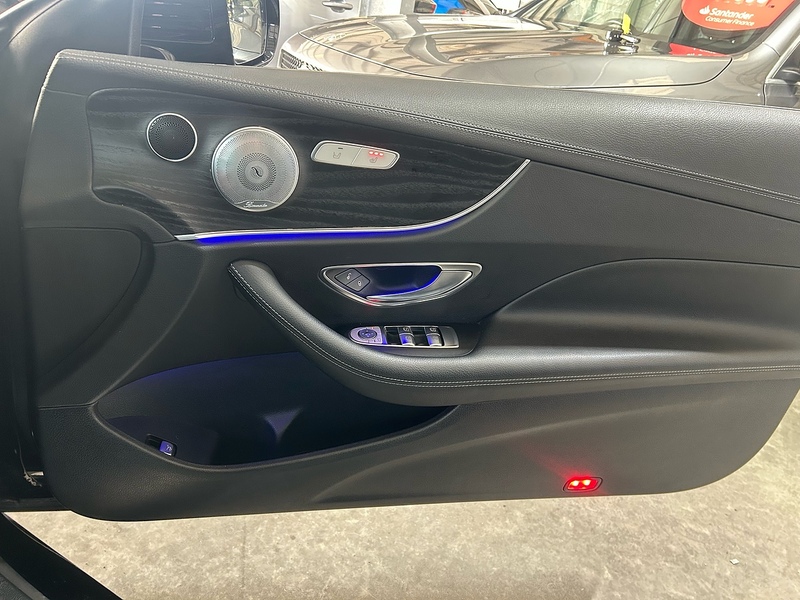 Mercedes-Benz E Class 2.0 E220d AMG Line Coupe 2dr Diesel G-Tronic+ Euro 6 (s/s) (194 ps) - U10764