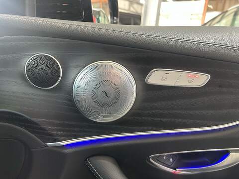 Mercedes-Benz E Class 2.0 E220d AMG Line Coupe 2dr Diesel G-Tronic+ Euro 6 (s/s) (194 ps) - U10764