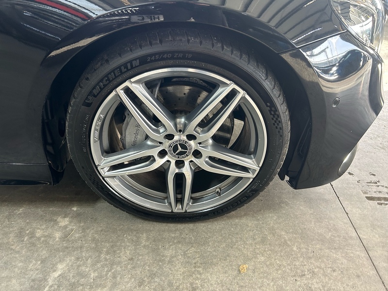 Mercedes-Benz E Class 2.0 E220d AMG Line Coupe 2dr Diesel G-Tronic+ Euro 6 (s/s) (194 ps) - U10764