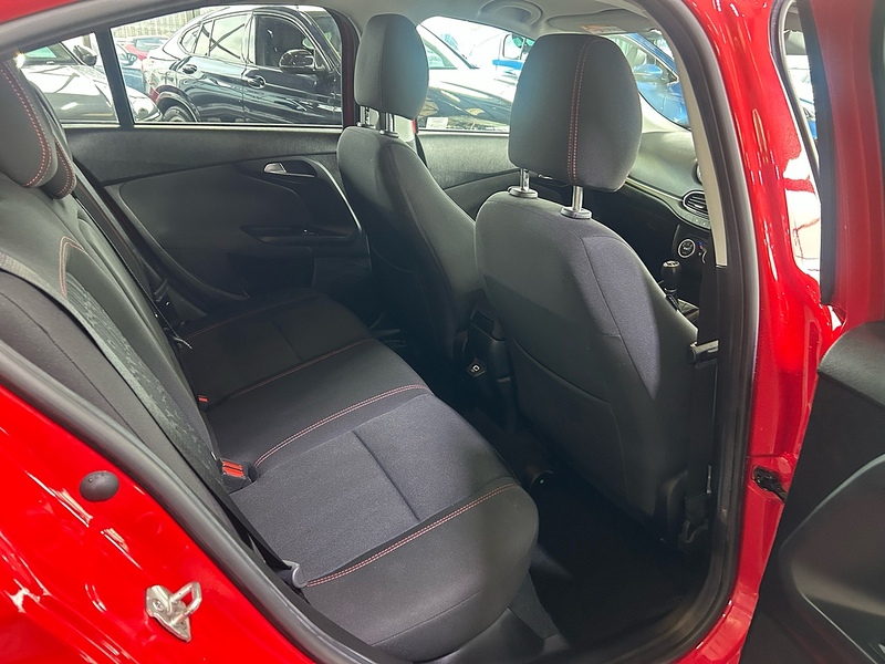 Fiat Tipo 1.0 RED Hatchback 5dr Petrol Manual Euro 6 (s/s) (100 bhp) - U10765