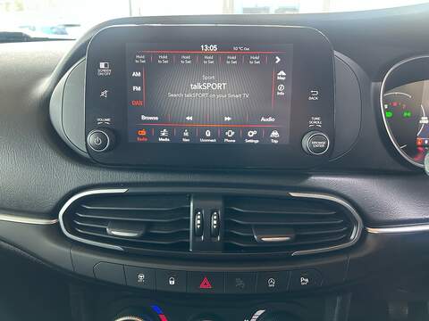 Fiat Tipo 1.0 RED Hatchback 5dr Petrol Manual Euro 6 (s/s) (100 bhp) - U10765