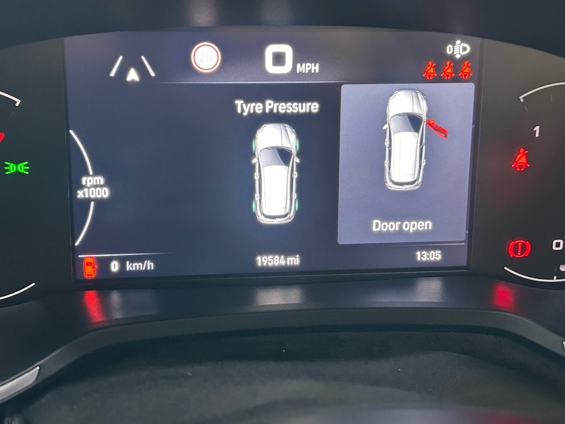 Fiat Tipo 1.0 RED Hatchback 5dr Petrol Manual Euro 6 (s/s) (100 bhp) - U10765