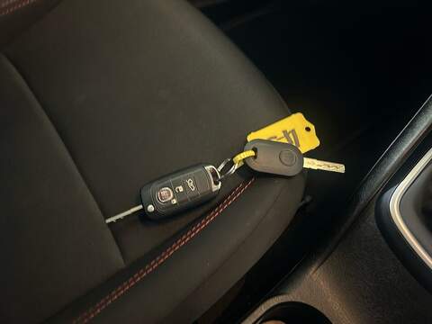 Fiat Tipo 1.0 RED Hatchback 5dr Petrol Manual Euro 6 (s/s) (100 bhp) - U10765