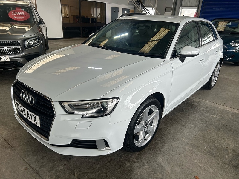 Audi A3 1.6 TDI 30 Sport Sportback 5dr Diesel Manual Euro 6 (s/s) (116 ps) - U10767