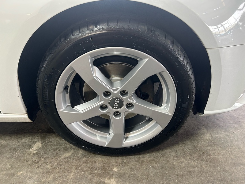 Audi A3 1.6 TDI 30 Sport Sportback 5dr Diesel Manual Euro 6 (s/s) (116 ps) - U10767