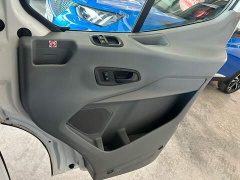 Ford Transit 350 EcoBlue - U10772
