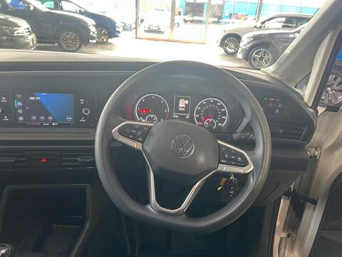 Volkswagen Caddy Maxi 2.0 TDI C20 Commerce Panel Van 6dr Diesel Manual LWB Euro 6 (s/s) (102 ps) - U10773