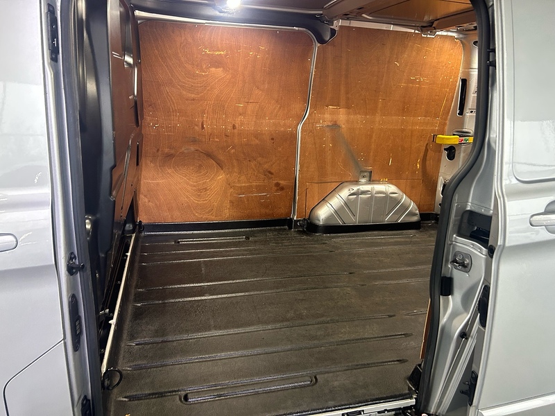 Ford Transit Custom 2.0 280 EcoBlue Limited Panel Van 5dr Diesel Manual L1 H1 Euro 6 (s/s) (130 ps) - U10774