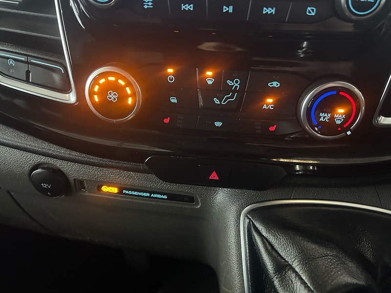 Ford Transit Custom 2.0 280 EcoBlue Limited Panel Van 5dr Diesel Manual L1 H1 Euro 6 (s/s) (130 ps) - U10774