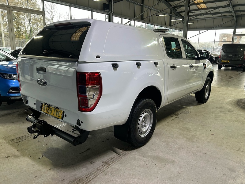 Ford Ranger 2.0 EcoBlue XL Pickup Double Cab 4dr Diesel Manual 4WD Euro 6 (s/s) (170 ps) - U10777