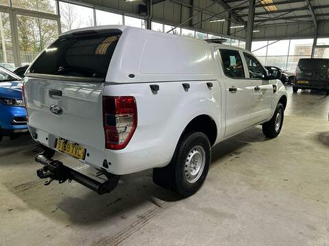 Ford Ranger 2.0 EcoBlue XL Pickup Double Cab 4dr Diesel Manual 4WD Euro 6 (s/s) (170 ps) - U10777