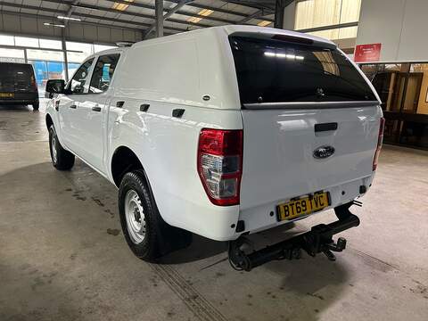 Ford Ranger 2.0 EcoBlue XL Pickup Double Cab 4dr Diesel Manual 4WD Euro 6 (s/s) (170 ps) - U10777