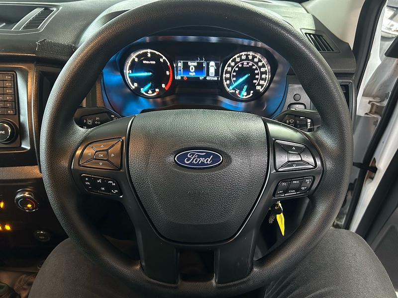 Ford Ranger 2.0 EcoBlue XL Pickup Double Cab 4dr Diesel Manual 4WD Euro 6 (s/s) (170 ps) - U10777