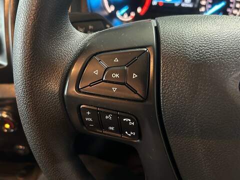 Ford Ranger 2.0 EcoBlue XL Pickup Double Cab 4dr Diesel Manual 4WD Euro 6 (s/s) (170 ps) - U10777