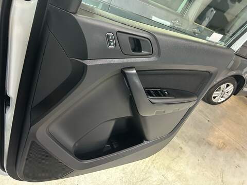 Ford Ranger 2.0 EcoBlue XL Pickup Double Cab 4dr Diesel Manual 4WD Euro 6 (s/s) (170 ps) - U10777