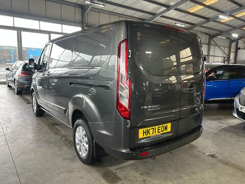 Ford Transit Custom 2.0 280 EcoBlue Limited Panel Van 5dr Diesel Manual L1 H1 Euro 6 (s/s) (130 ps) - U10778