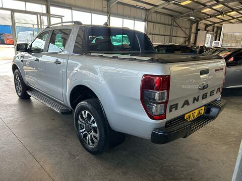 Ford Ranger 2.0 EcoBlue Wildtrak Pickup Double Cab 4dr Diesel Auto 4WD Euro 6 (s/s) (213 ps) - U10779