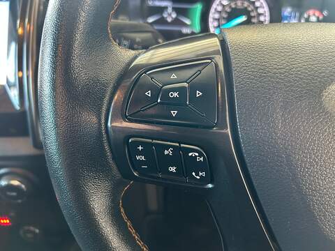 Ford Ranger 2.0 EcoBlue Wildtrak Pickup Double Cab 4dr Diesel Auto 4WD Euro 6 (s/s) (213 ps) - U10779