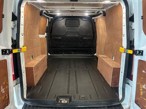 Ford Transit Custom 2.0 280 EcoBlue Limited Panel Van 5dr Diesel Manual L1 H1 Euro 6 (s/s) (130 ps) - U10780