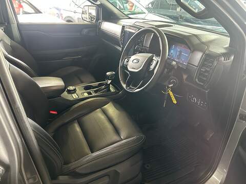 Ford Ranger 2.0 TD EcoBlue Tremor Pickup Double Cab 4dr Diesel Auto 4WD Euro 6 (s/s) (205 ps) - U10781