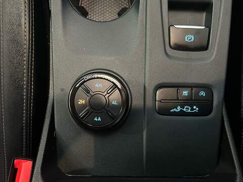 Ford Ranger 2.0 TD EcoBlue Tremor Pickup Double Cab 4dr Diesel Auto 4WD Euro 6 (s/s) (205 ps) - U10781