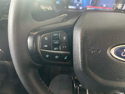 Ford Ranger 2.0 TD EcoBlue Tremor Pickup Double Cab 4dr Diesel Auto 4WD Euro 6 (s/s) (205 ps) - U10781