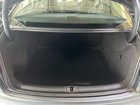 Audi A3 1.5 TFSI CoD Sport Saloon 4dr Petrol Manual Euro 6 (s/s) (150 ps) - U10783