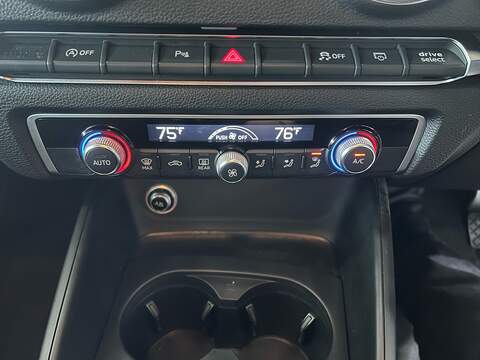 Audi A3 1.5 TFSI CoD Sport Saloon 4dr Petrol Manual Euro 6 (s/s) (150 ps) - U10783