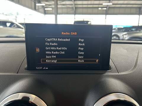 Audi A3 1.5 TFSI CoD Sport Saloon 4dr Petrol Manual Euro 6 (s/s) (150 ps) - U10783