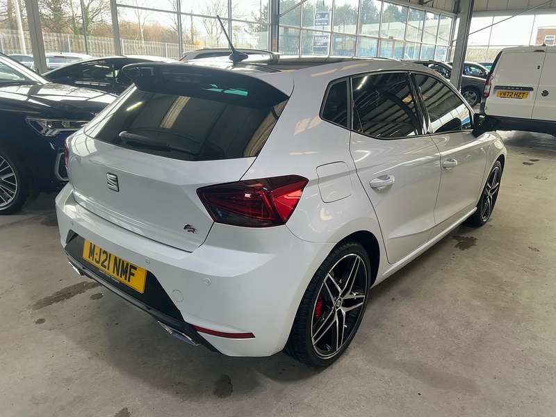 SEAT Ibiza 1.0 TSI FR Sport Hatchback 5dr Petrol Manual Euro 6 (s/s) (110 ps) - U10784