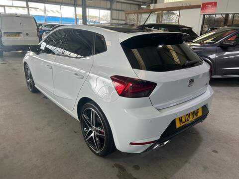 SEAT Ibiza 1.0 TSI FR Sport Hatchback 5dr Petrol Manual Euro 6 (s/s) (110 ps) - U10784