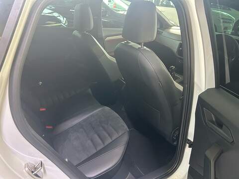 SEAT Ibiza 1.0 TSI FR Sport Hatchback 5dr Petrol Manual Euro 6 (s/s) (110 ps) - U10784