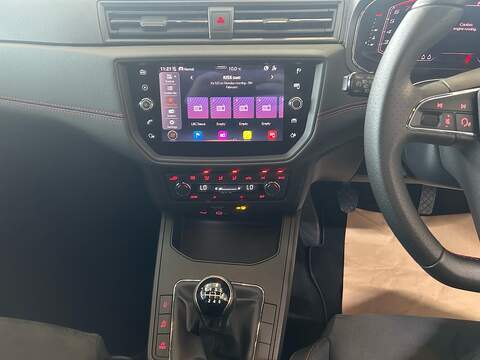 SEAT Ibiza 1.0 TSI FR Sport Hatchback 5dr Petrol Manual Euro 6 (s/s) (110 ps) - U10784