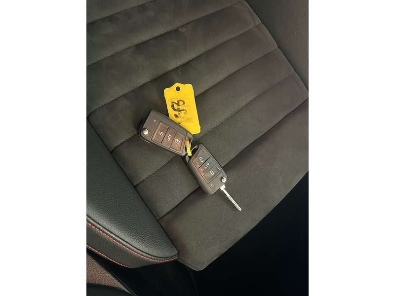 SEAT Ibiza 1.0 TSI FR Sport Hatchback 5dr Petrol Manual Euro 6 (s/s) (110 ps) - U10784