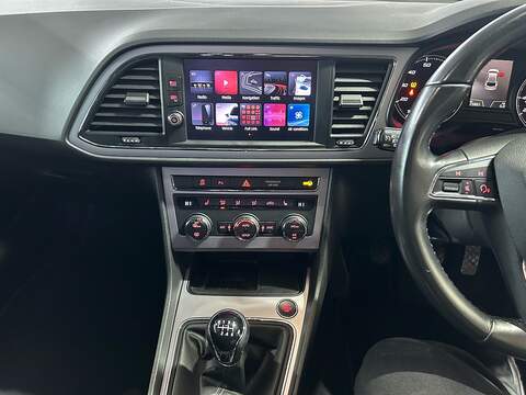 SEAT Leon 1.4 TSI XCELLENCE Technology Hatchback 5dr Petrol Manual Euro 6 (s/s) (125 ps) - U10786