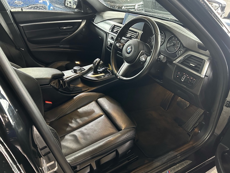 BMW 3 Series 2.0 320d M Sport Shadow Edition Touring 5dr Diesel Auto Euro 6 (s/s) (190 ps) - U10787