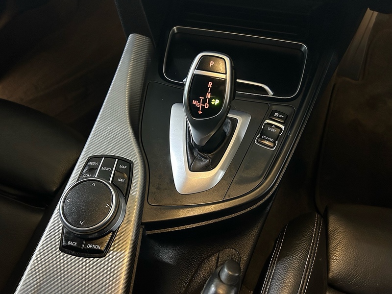 BMW 3 Series 2.0 320d M Sport Shadow Edition Touring 5dr Diesel Auto Euro 6 (s/s) (190 ps) - U10787