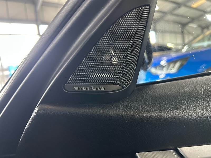 BMW 3 Series 2.0 320d M Sport Shadow Edition Touring 5dr Diesel Auto Euro 6 (s/s) (190 ps) - U10787