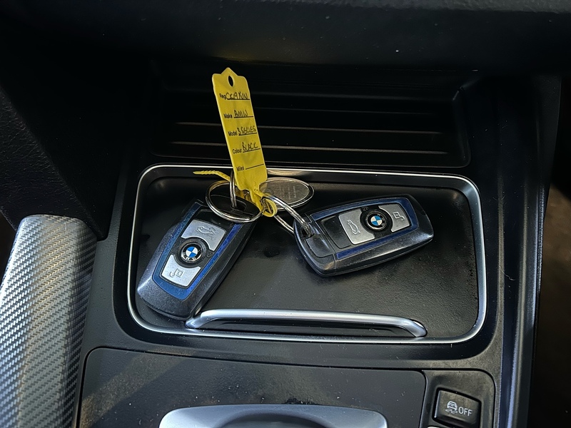 BMW 3 Series 2.0 320d M Sport Shadow Edition Touring 5dr Diesel Auto Euro 6 (s/s) (190 ps) - U10787