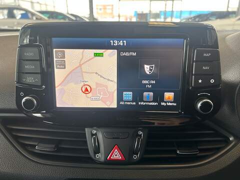 Hyundai i30 1.4 T-GDi SE Nav Fastback 5dr Petrol DCT Euro 6 (s/s) (140 ps) - U10793