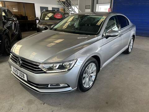 Volkswagen Passat 1.5 TSI EVO SE Business Saloon 4dr Petrol DSG Euro 6 (s/s) (150 ps) - U10795