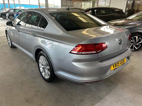 Volkswagen Passat 1.5 TSI EVO SE Business Saloon 4dr Petrol DSG Euro 6 (s/s) (150 ps) - U10795