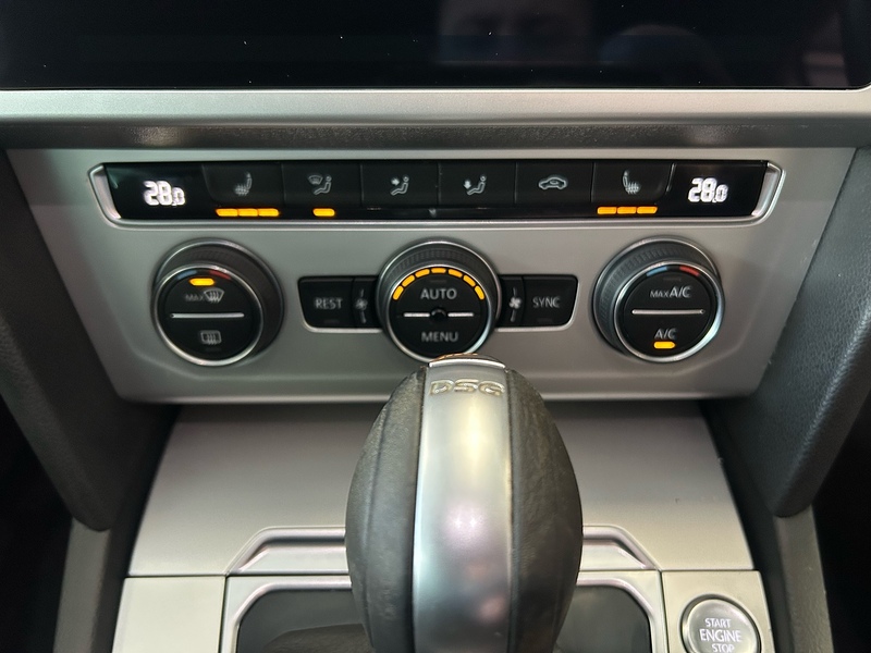 Volkswagen Passat 1.5 TSI EVO SE Business Saloon 4dr Petrol DSG Euro 6 (s/s) (150 ps) - U10795