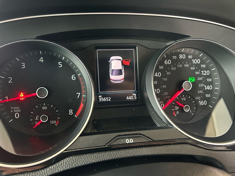 Volkswagen Passat 1.5 TSI EVO SE Business Saloon 4dr Petrol DSG Euro 6 (s/s) (150 ps) - U10795