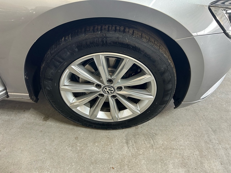 Volkswagen Passat 1.5 TSI EVO SE Business Saloon 4dr Petrol DSG Euro 6 (s/s) (150 ps) - U10795