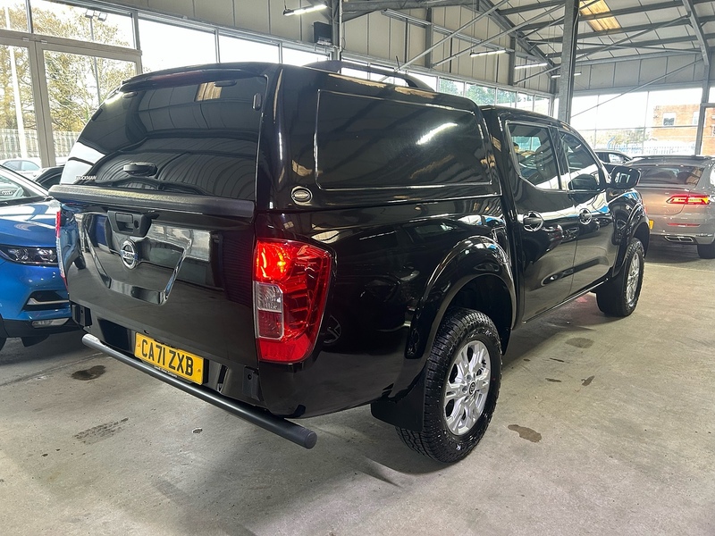 Nissan Navara 2.3 dCi Acenta Pickup Double Cab 4dr Diesel Manual 4WD Euro 6 (s/s) (163 ps) - U10797