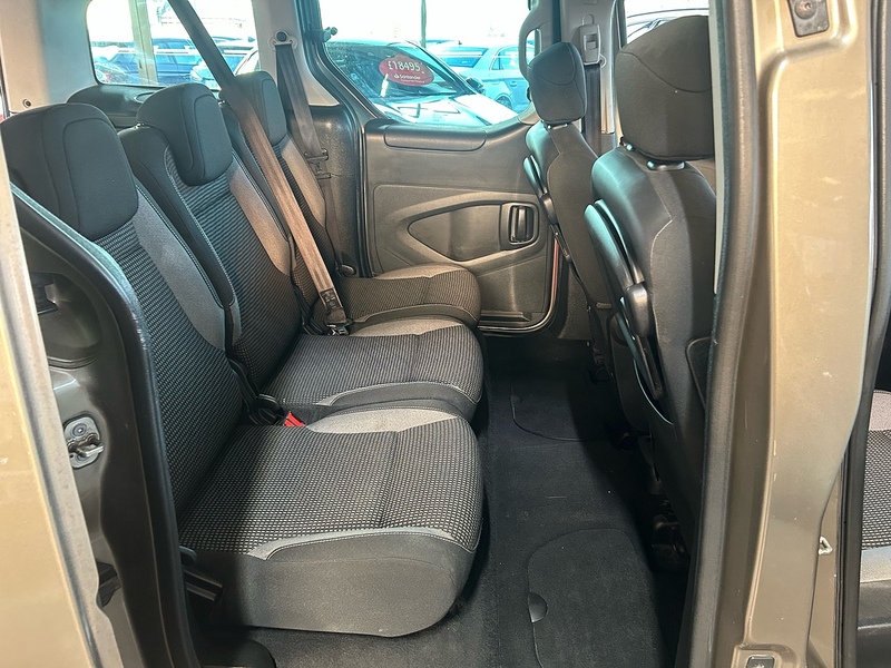 Peugeot Partner Tepee BlueHDi Outdoor - U10798