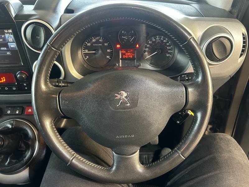 Peugeot Partner Tepee BlueHDi Outdoor - U10798