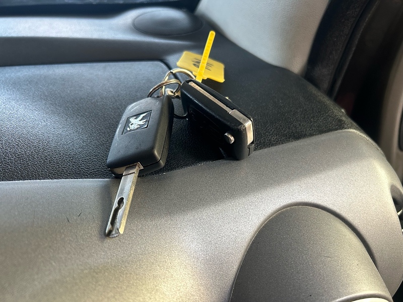 Peugeot Partner Tepee BlueHDi Outdoor - U10798